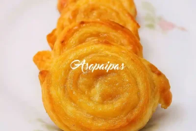 Espirales de Hojaldre con Cabello de Ángel