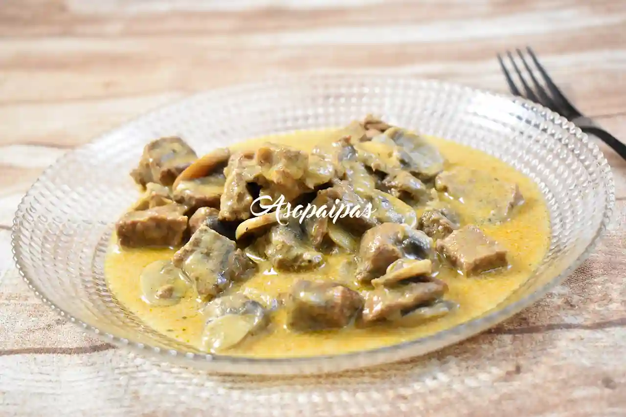 Goulash con Champiñones