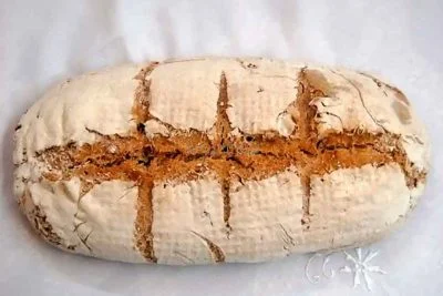 Imagen del Pan de Centeno, pasas y Avellanas