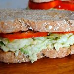 Sándwich de Ensalada de Huevos (Egg Salad Sandwich)