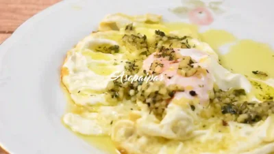 Huevos en Escabeche