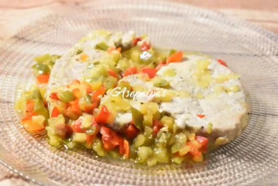 Imagen del Atún con Salsa de Pimientos y Cebolla