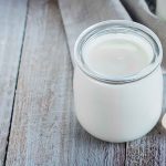 Cómo hacer un yogurt natural en tu microondas