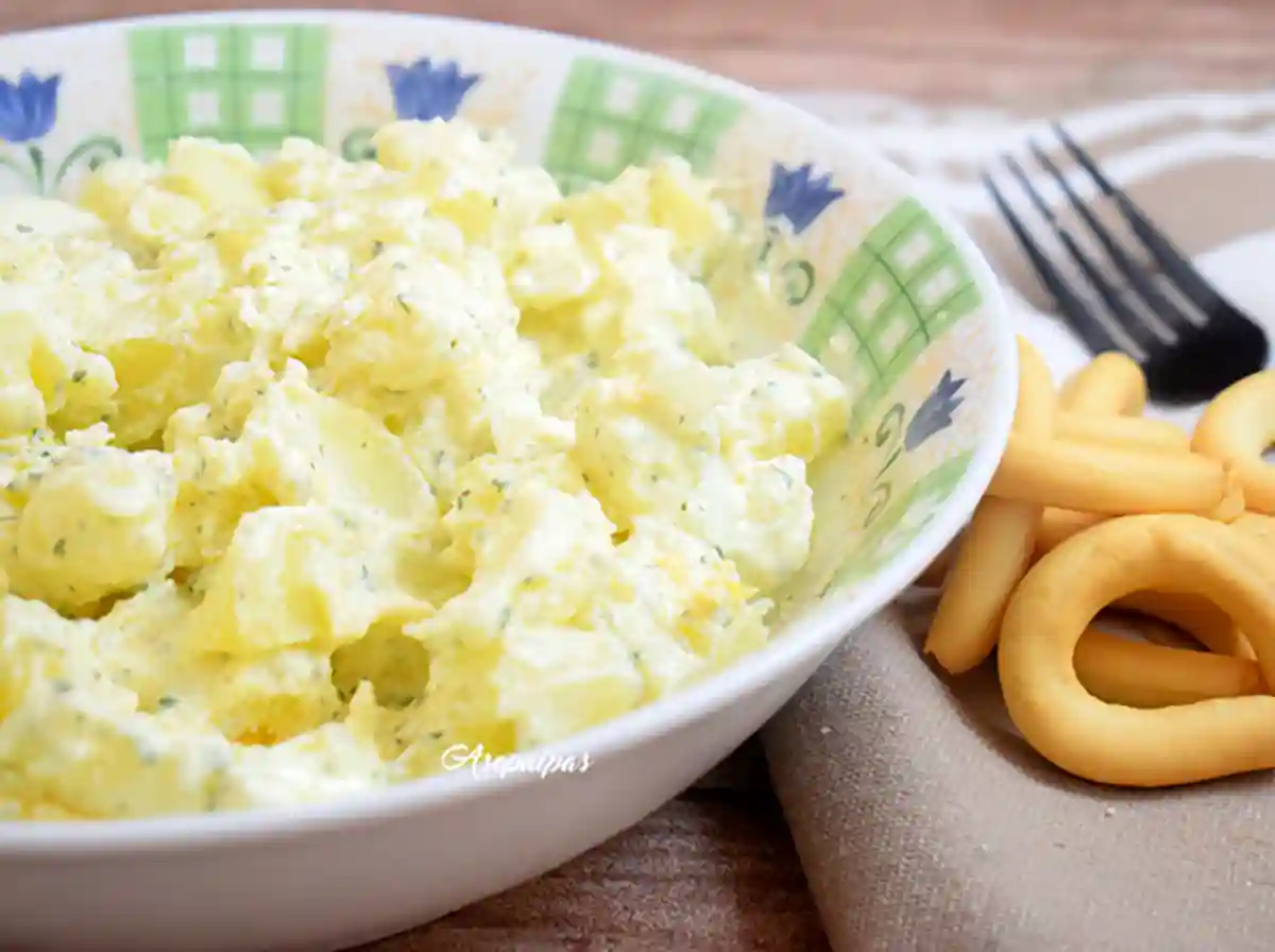 Imagen de la Ensalada de Patatas con Salsa de Yogur
