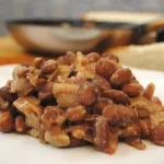 Frijoles con bacon (Beans with bacon)