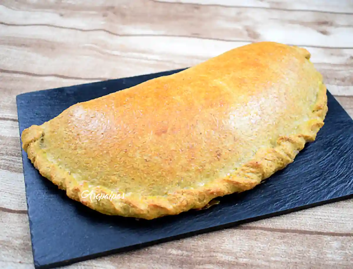 Imagen de la Calzone de Pollo y Mozzarella