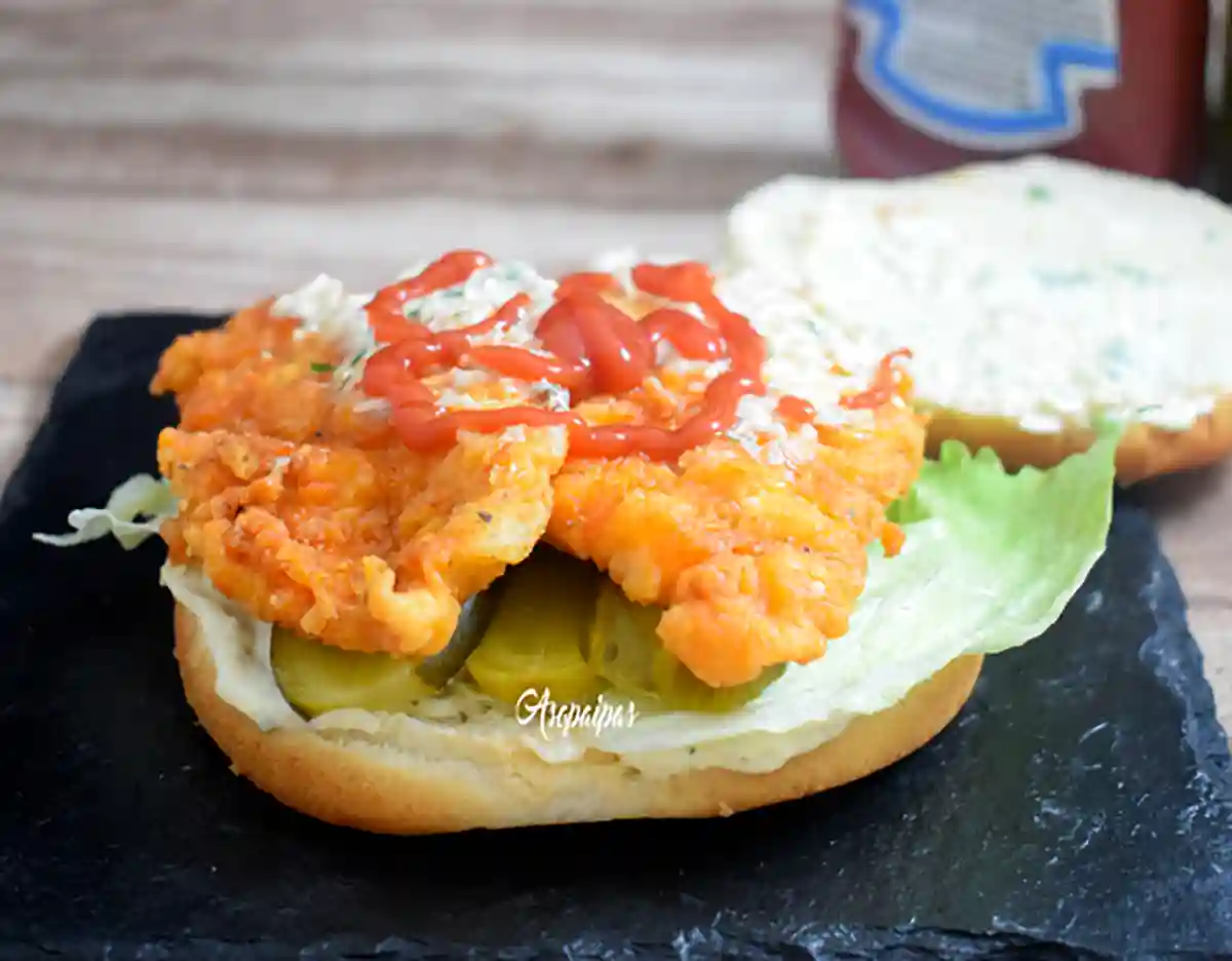 Hamburguesa de Pollo Frito