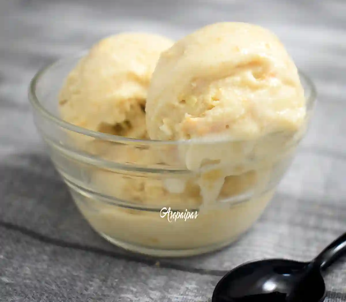 Imagen del Helado de Huesitos de Chocolate Blanco
