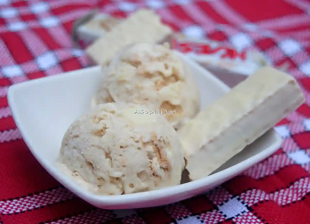 Imagen del Helado de Huesitos de Chocolate Blanco