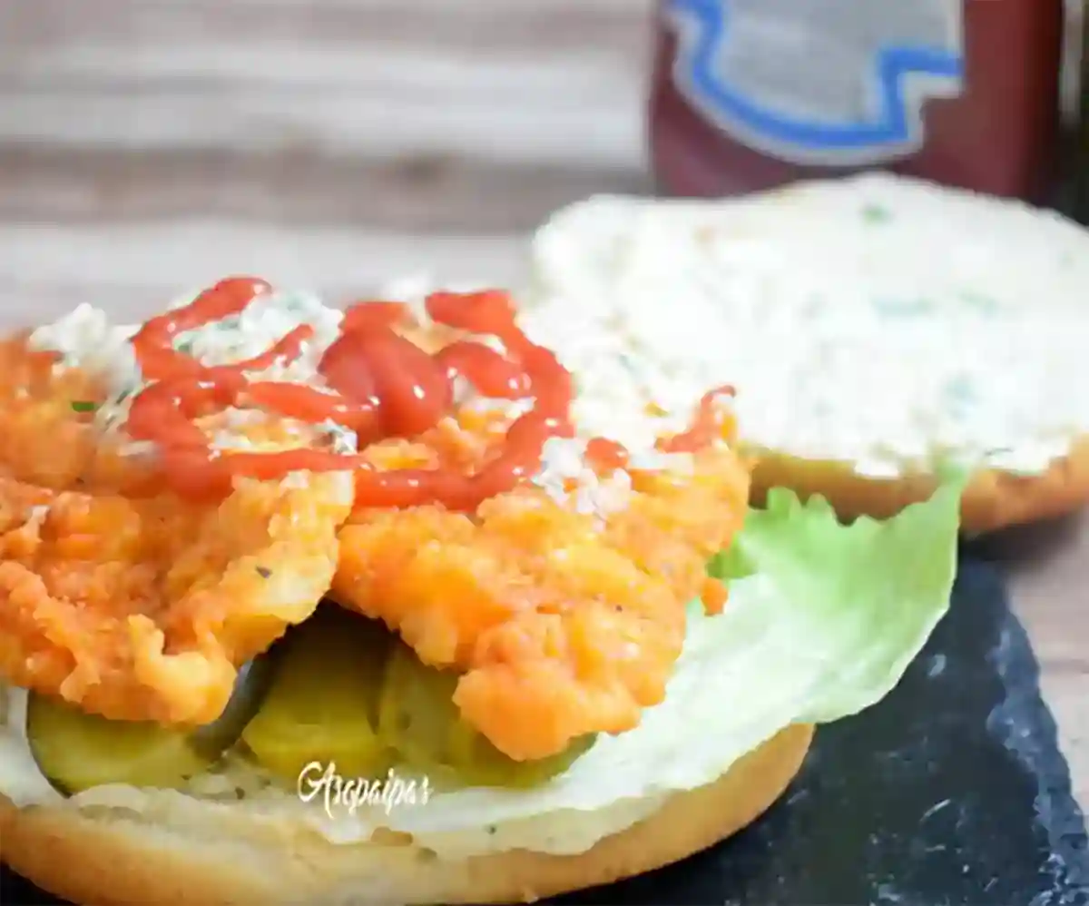 Imagen de la Hamburguesa de Pollo Frito Crujiente