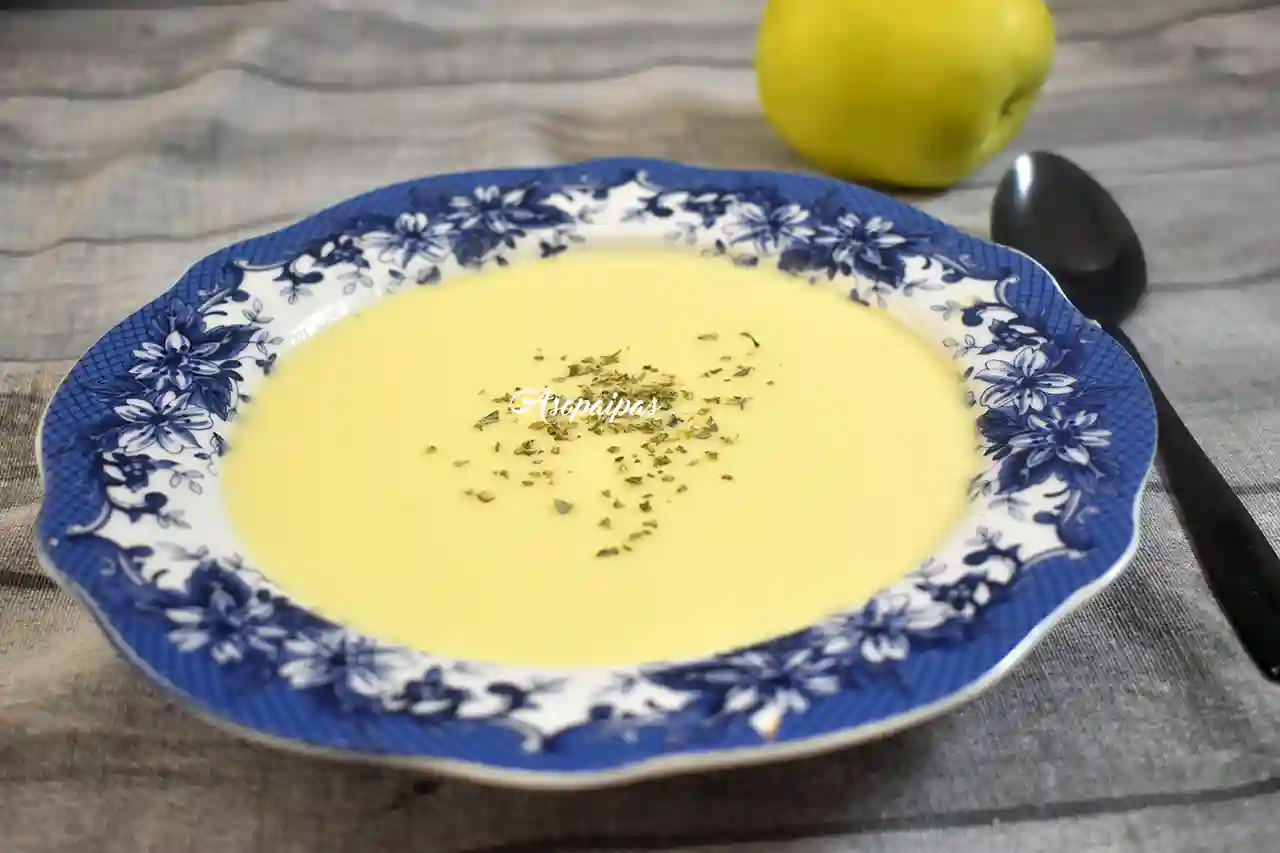 Imagen de la Crema Fría de Manzana y Puerro