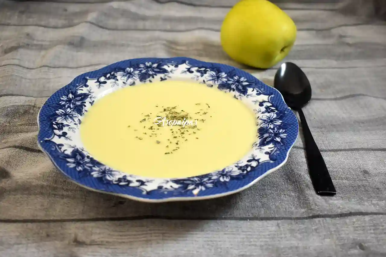 Imagen de la Crema Fría de Manzana y Puerro
