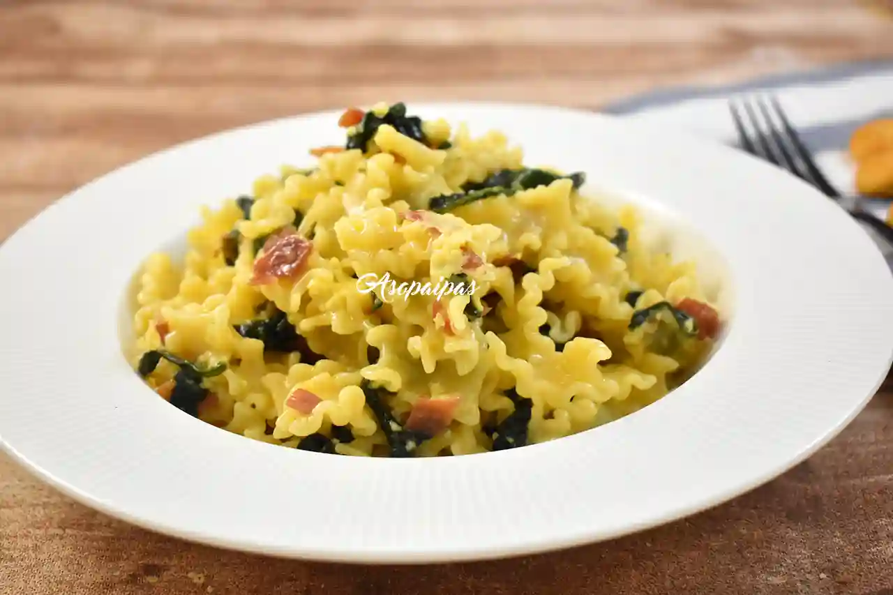Imagen de la Pasta con Espinacas y Jamón