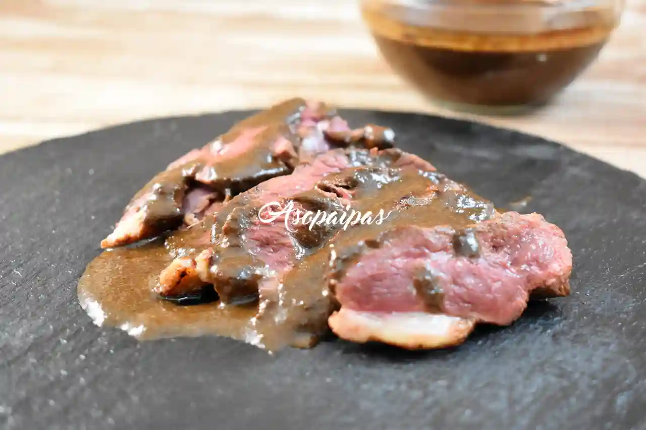 Magret de Pato con Salsa de Vinagre Balsámico