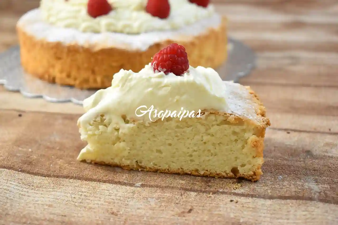 Dacquoise de Almendra con Ganaché de Mascarpone