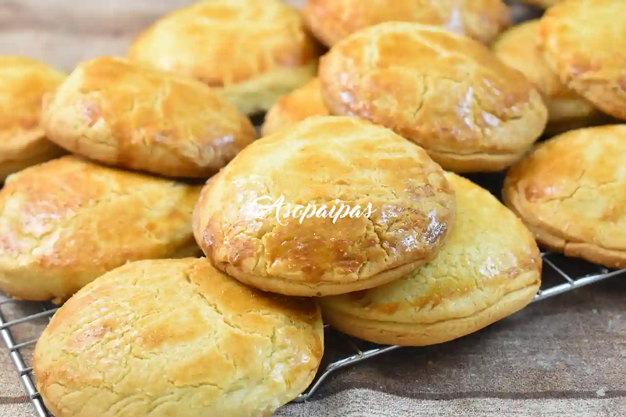 Tortas de Masa Frola rellenas de crema de avellanas