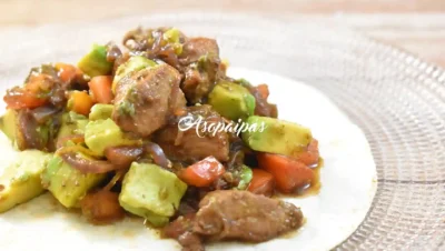 Tostada de Atún con Aguacate